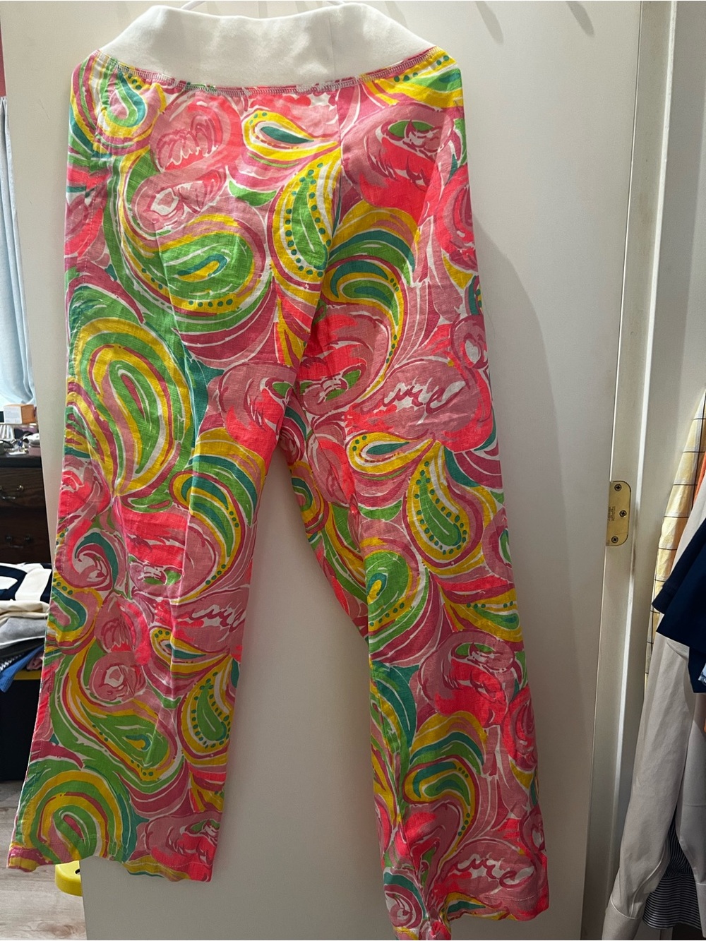 NWT Lilly Pulitzer Beach Pants | All Nighter Print | Size Large | MSRP $128 - Picture 3 of 4